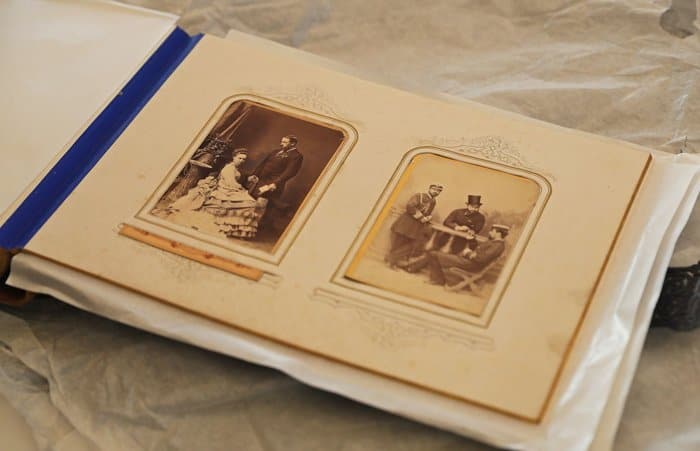 Музею в Ливадии подарили уникальный фотоальбом семьи Александра II