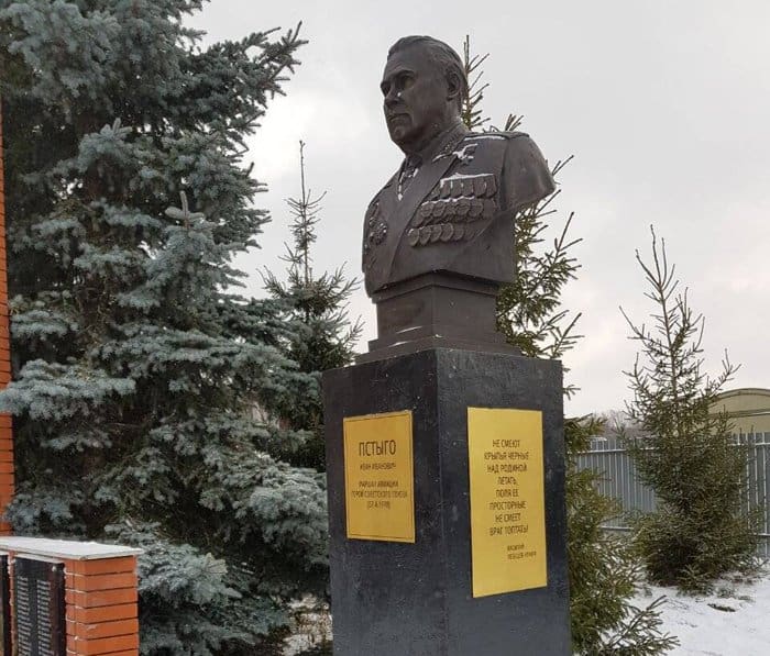 В России открыли несколько памятников героям Великой Отечественной