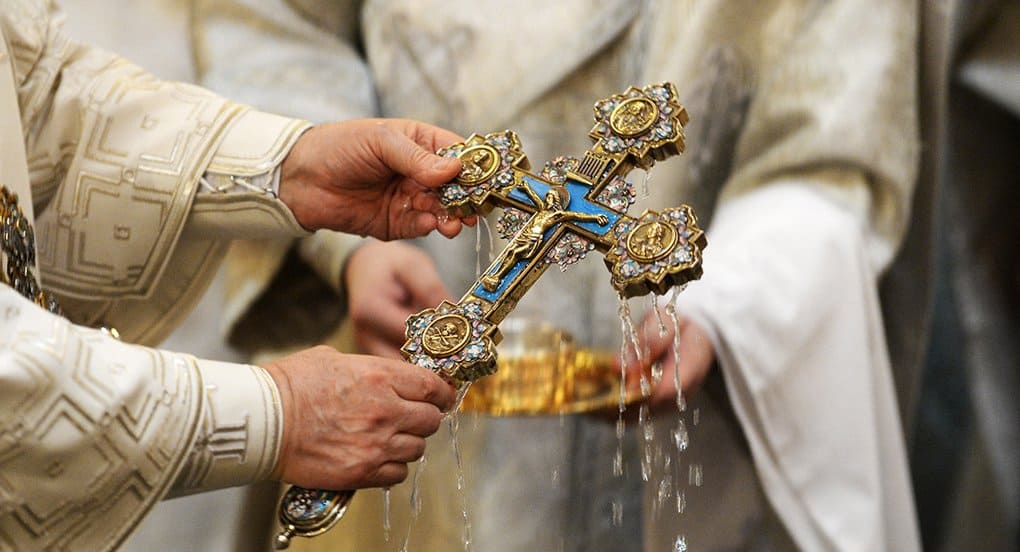 Православные готовятся к празднованию Крещения Господня