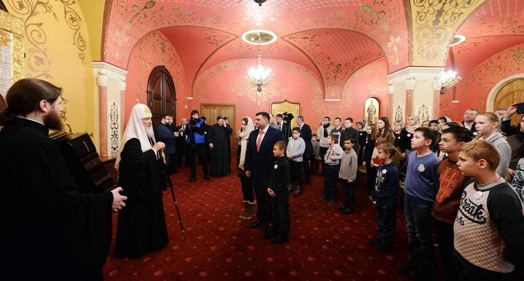 Патриарх Кирилл встретился с семьями, погибших сотрудников спецслужб