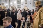 Освященное масло: чем отличаются Миропомазание, Елеосвящение и Елеопомазание