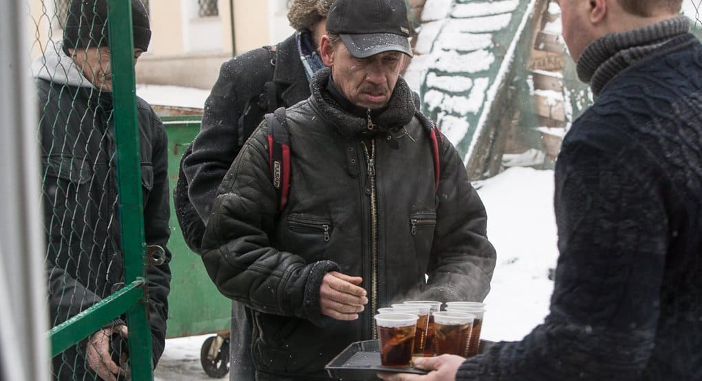 Служба «Милосердие» призывает не бросать бездомных на морозе