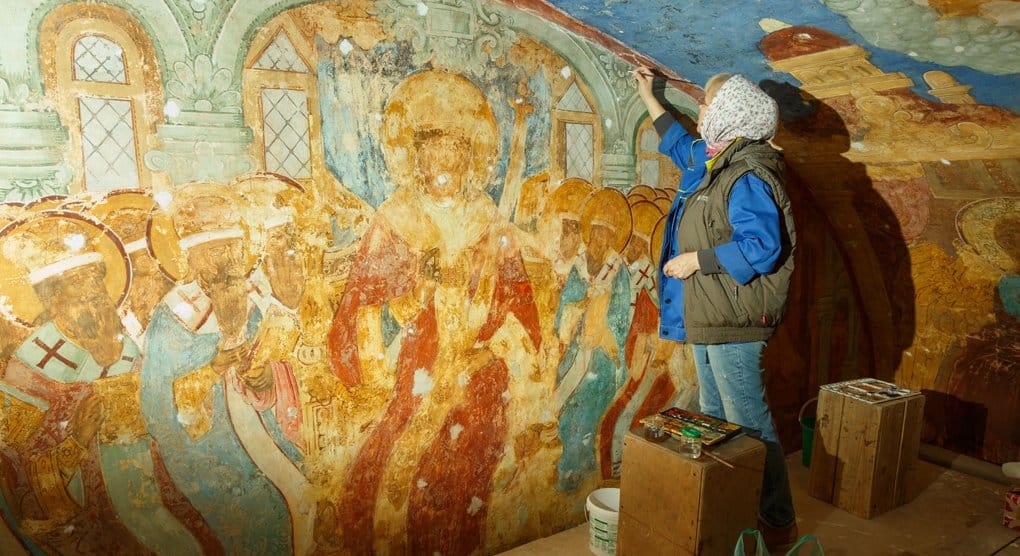 В Спасо-Преображенском соборе Суздаля спасают уникальные фрески