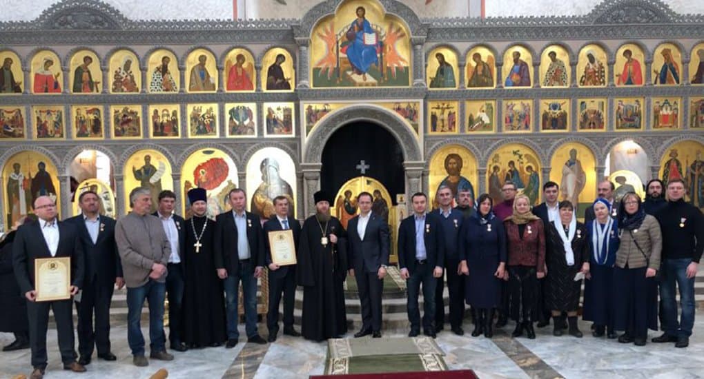 Создателей храма в Троицке наградили патриаршими медалями