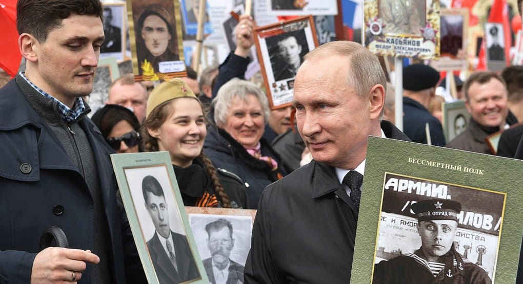 «Бессмертный полк» просит Президента разрешения пройти по Красной площади