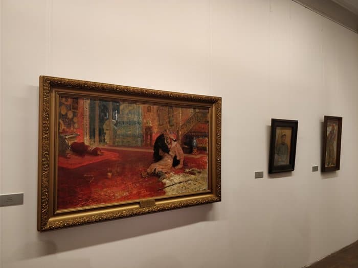 Картины Крамского и его товарищей показывают на масштабной выставке в Москве