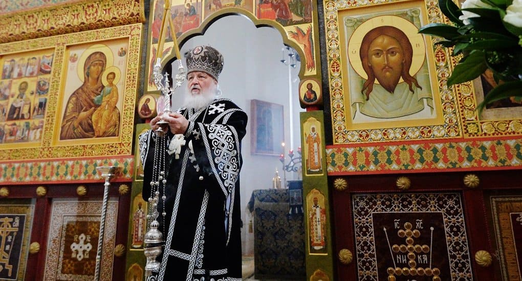 Патриарх Кирилл помолился о жертвах пожара в Кемерово на 9-й день после трагедии