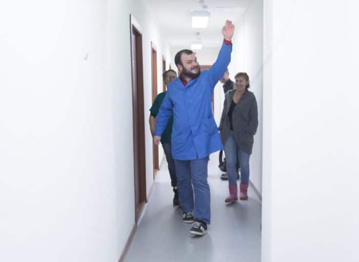 Куда приводит мечта: как москвич создал лучший в столице приют для бездомных