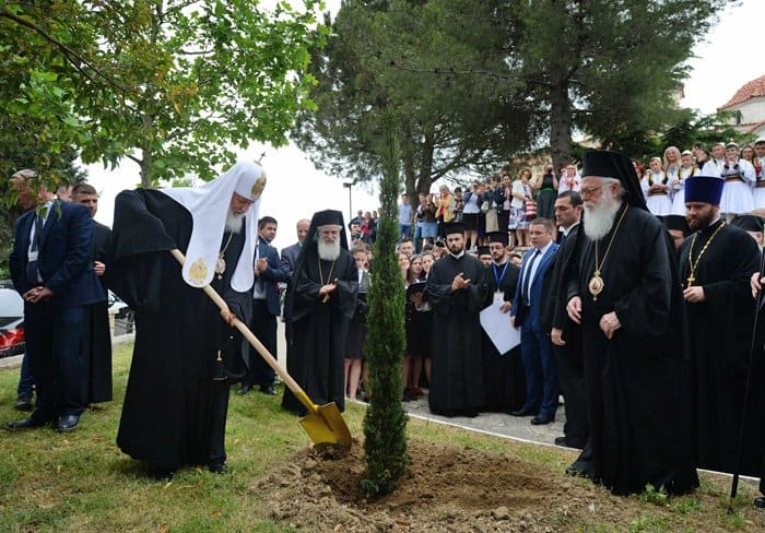 Патриарх Кирилл впервые посетил Албанию