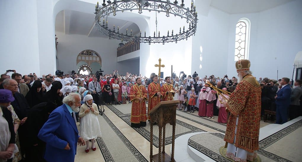 Патриарх Кирилл освятил два храма в Алапаевске