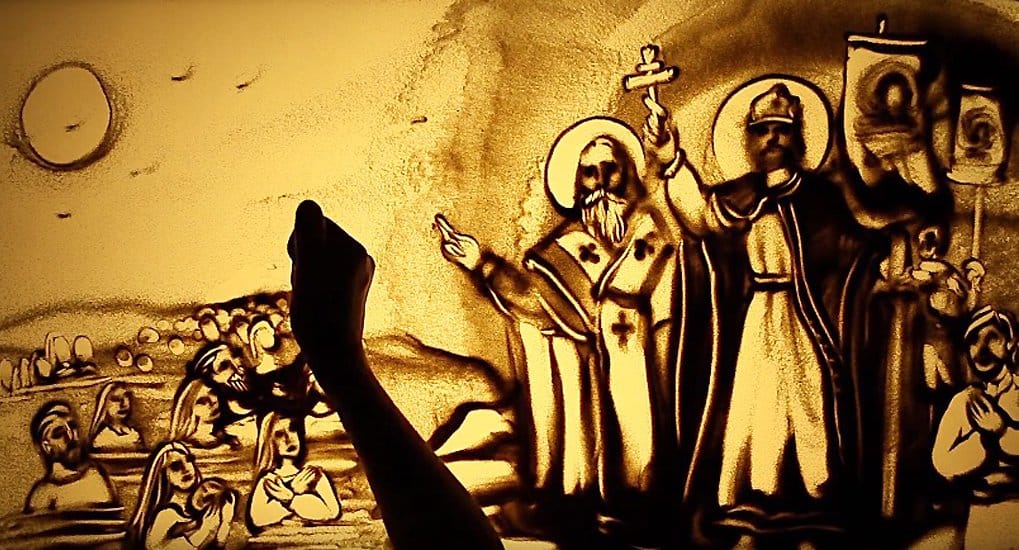 Видеооткрытку из песка к 1030-летию Крещения Руси создала художница из Крыма