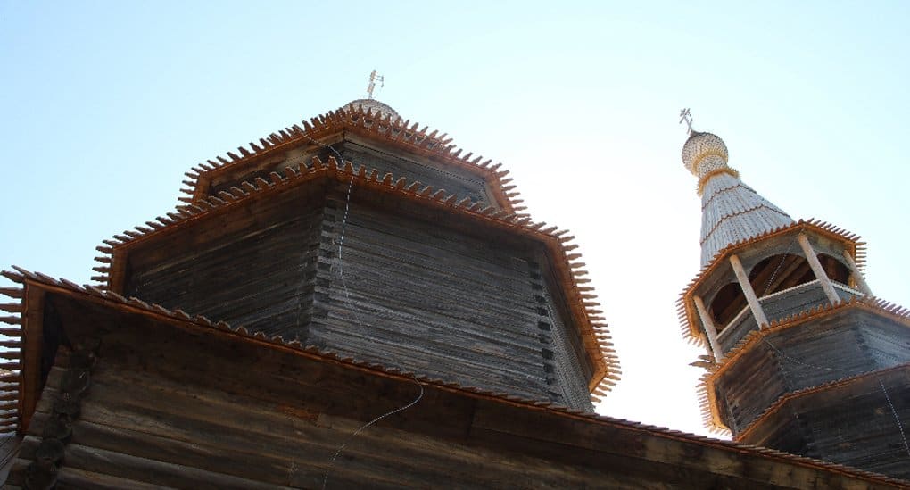 Реставраторы выпрямили новгородскую «Пизанскую башню»