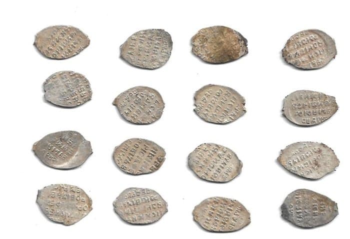 Клад с более 600 монетами времен Бориса Годунова нашли в Подмосковье