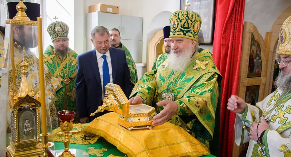 Калужскому монастырю передали мощи, найденные в музее Красной Армии