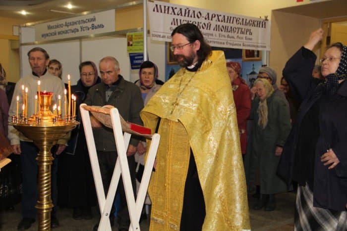 Плоды духовных и земных трудов: в Кирове открыта выставка “Православная Вятка”