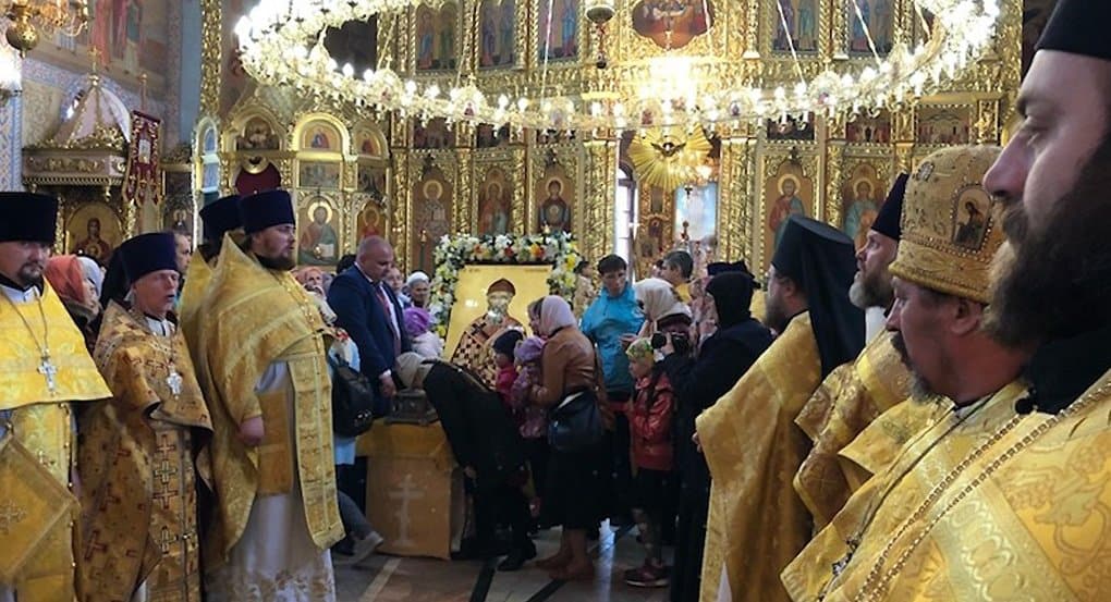 Десницу Спиридона Тримифунтского на один день принесли в Новочебоксарск