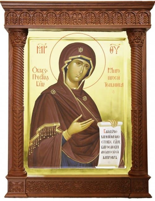 Украинской Церкви передали с Урала редкую икону Богородицы «Миропросительница»