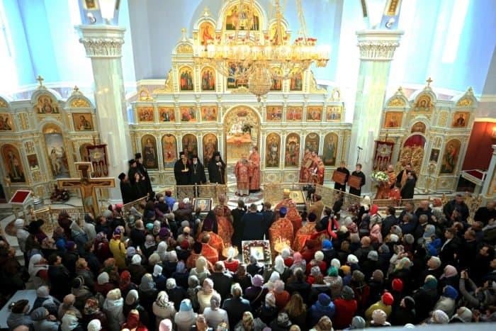 В Петербурге освятили храм Воздвижения Честного и Животворящего Креста Господня