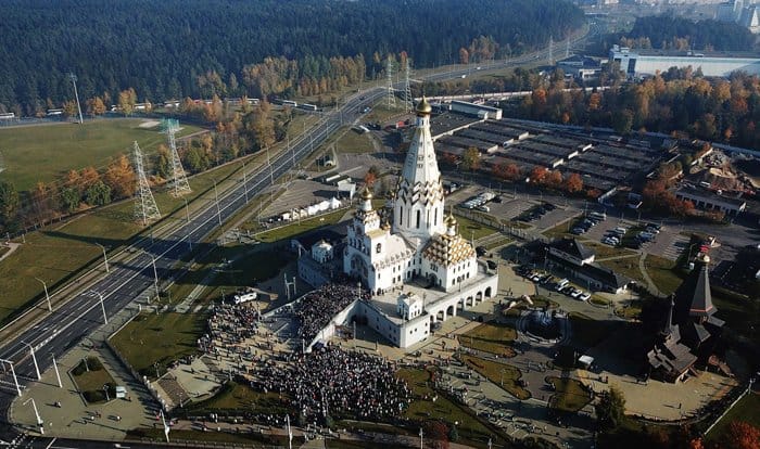 Патриарх Кирилл освятил в Минске храм-памятник Всех святых