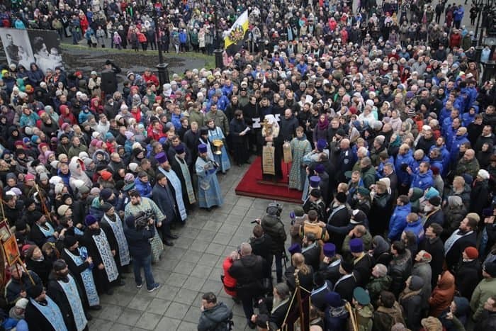 В Екатеринбурге 4 ноября прошел праздничный крестный ход