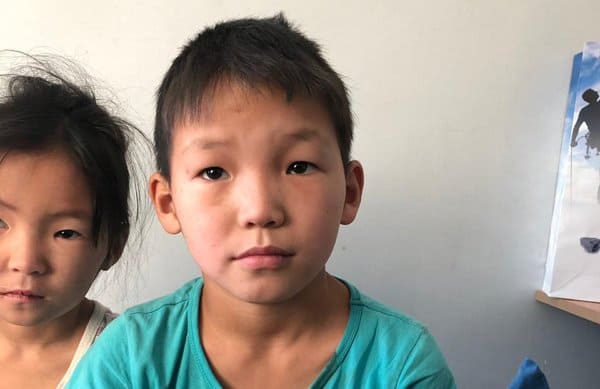 В Якутии 10-летний мальчик спас из огня четверых малолетних детей