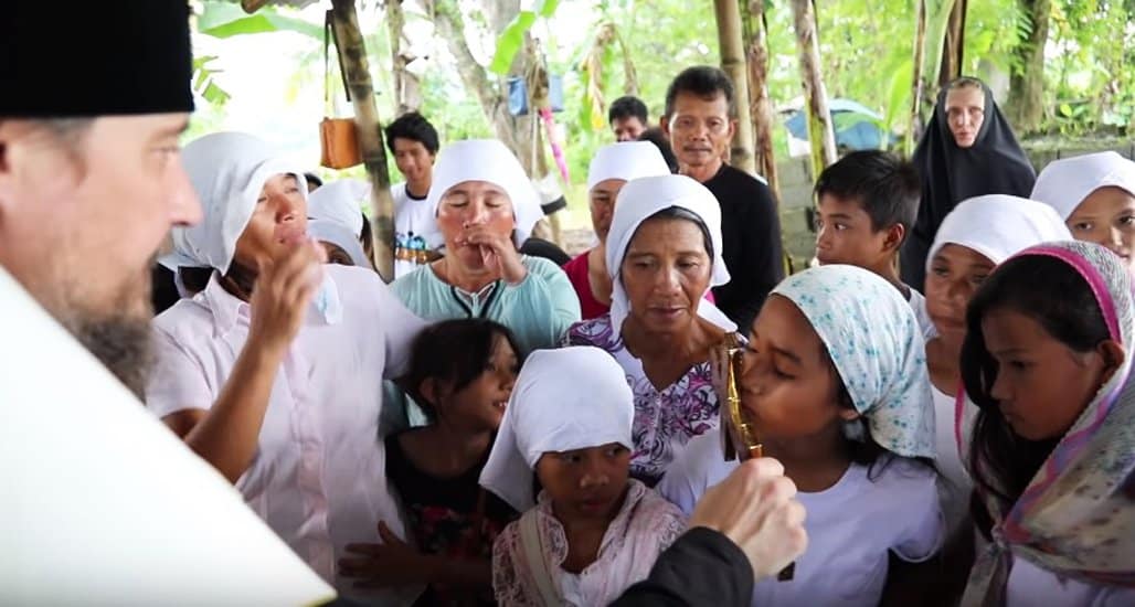 «Очень светлые люди»: о православных филиппинцах сняли неформальный фильм