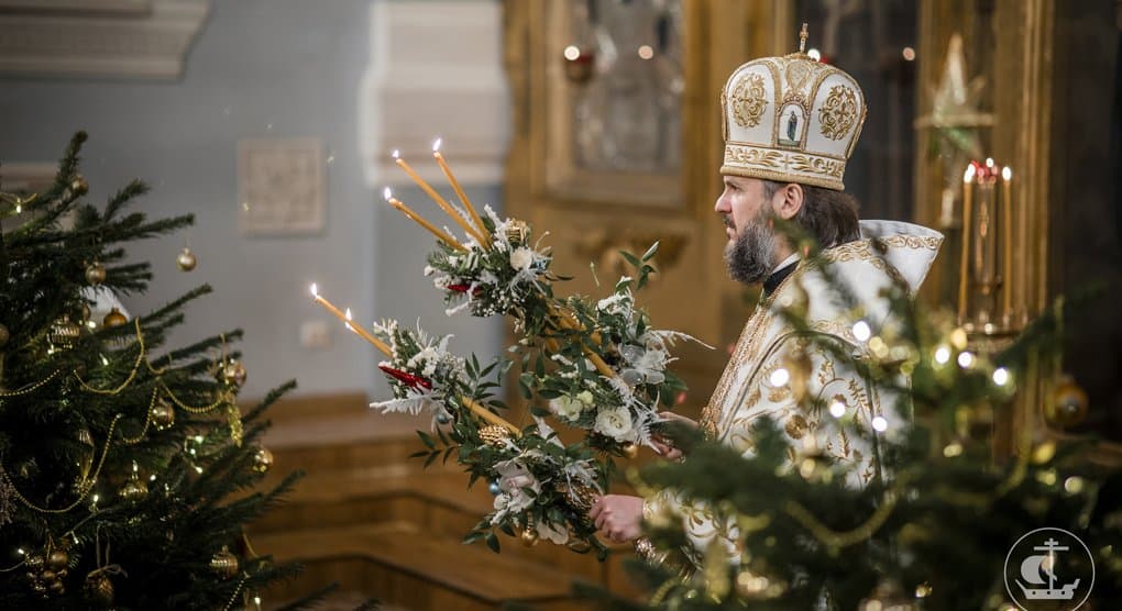 У православных христиан первый день Святок