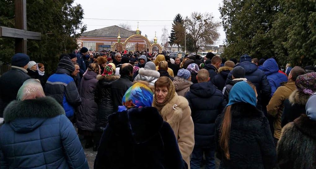 На Волыни раскольники посягают на храмы канонической Украинской Церкви