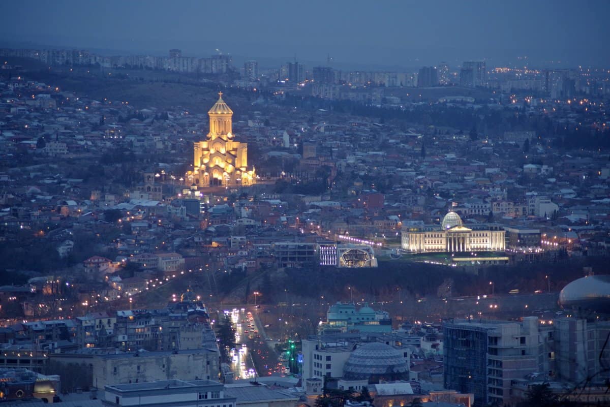 Georgia x. Ликует столица Грузии.