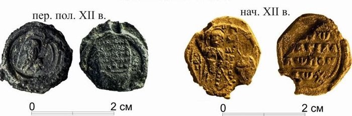 Древние печати с изображением Христа и Богородицы нашли в Новгороде