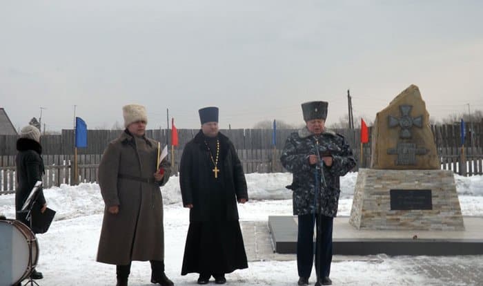У храма в красноярском селе открыли мемориал героям Первой мировой