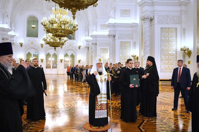 Патриарх Кирилл освятил Георгиевский зал Кремлевского дворца