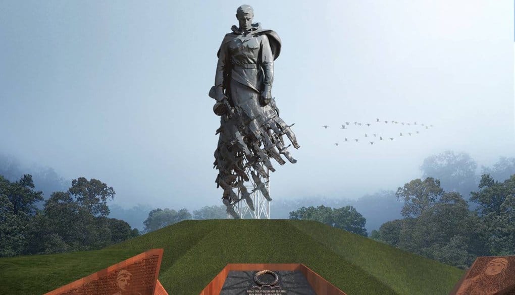 Началась отливка фигуры солдата для масштабного Ржевского мемориала