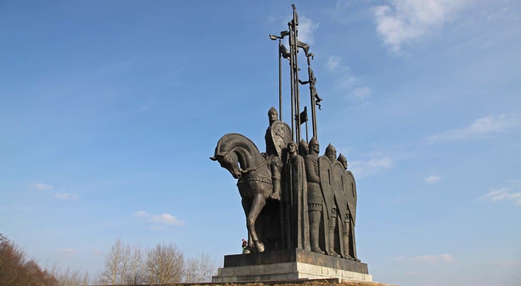В России отмечают День воинской славы в память о победе в Ледовом побоище
