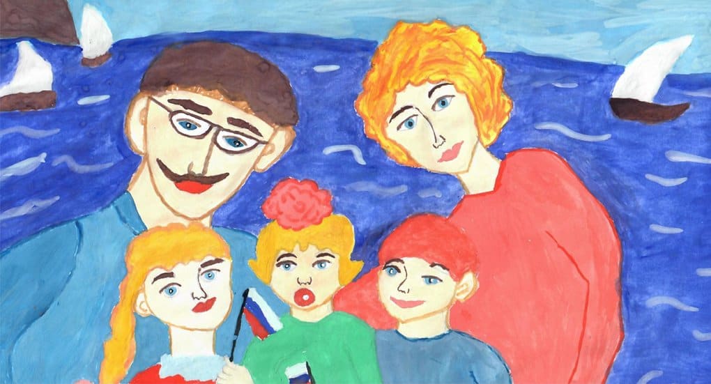 Счастливая семья в красках: Фонд Андрея Первозванного провел конкурс детских рисунков