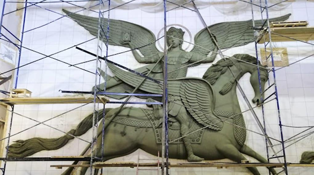 Звонницу храма Вооруженных сил России украсят изображения архангелов и Георгия Победоносца