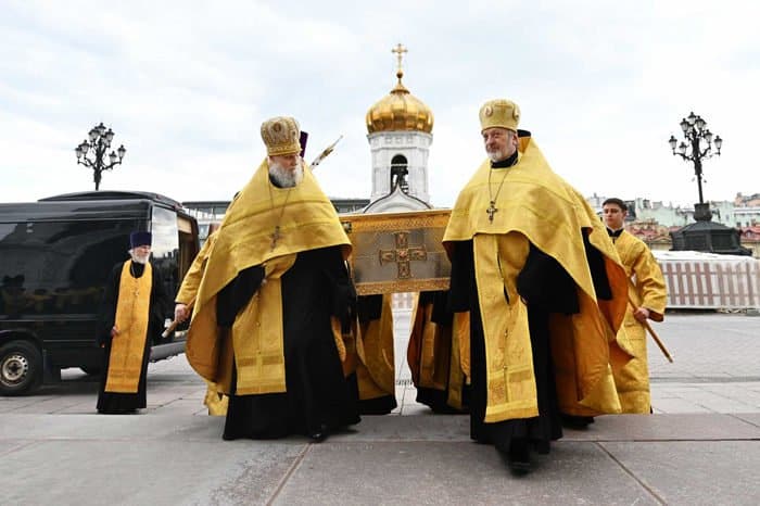 В Москву впервые принесены мощи святых Петра и Февронии Муромских