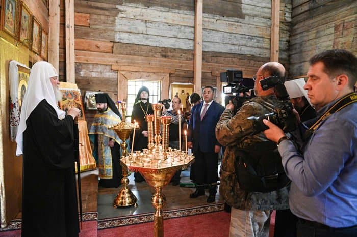 Патриарх Кирилл осмотрел храмы Торжка