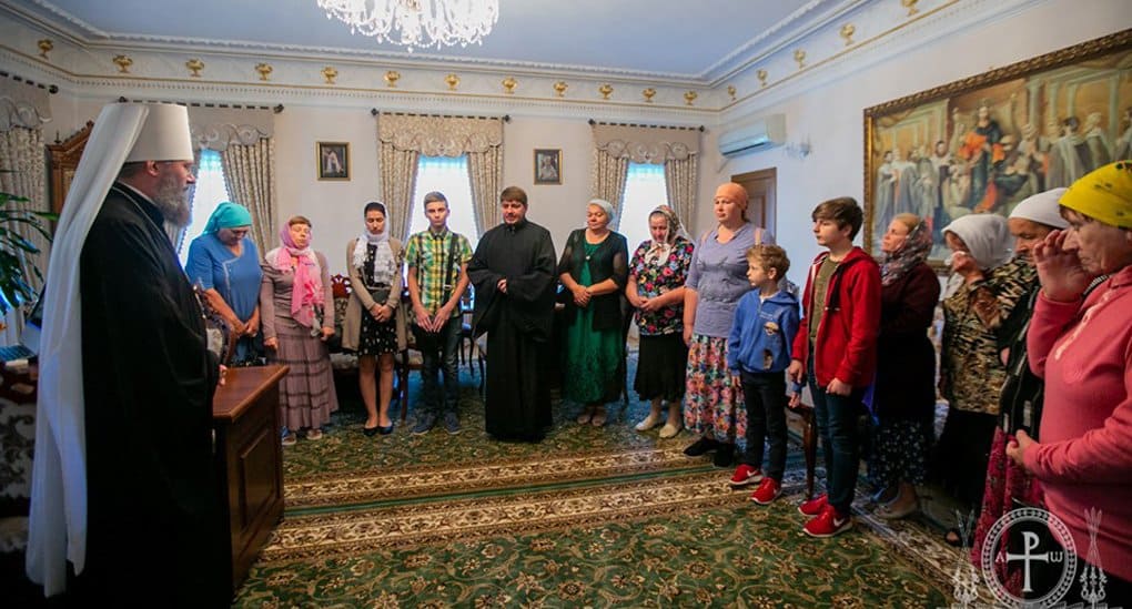 Перешедший в ПЦУ украинский приход вернулся в каноническую Церковь
