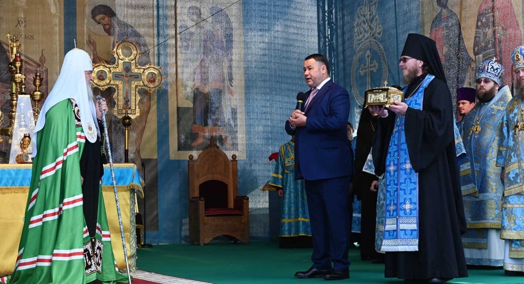 Борисоглебскому монастырю Торжка передали мощи небесного покровителя города