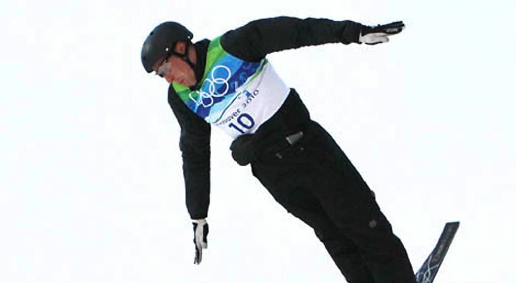 Олимпийский чемпион из Беларуси продал свои медали, чтобы помочь другу-инвалиду