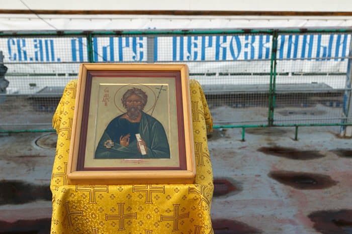 Корабль-церковь поплыл к новосибирским селам, где «люди годами не видят священника»