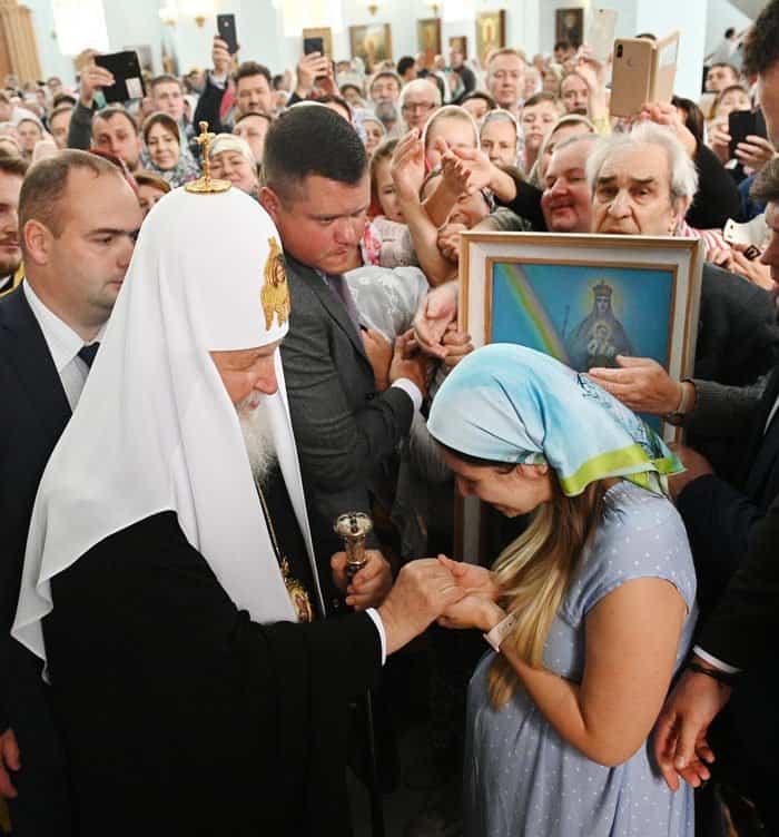 Патриарх Кирилл освятил в Чертанове храм Державной иконы