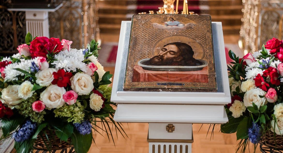Церковь празднует Третье обретение главы святого Иоанна Предтечи