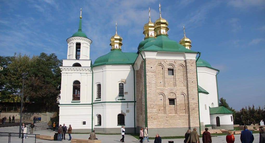 В Киеве отреставрировали храм XII века с уникальными фресками