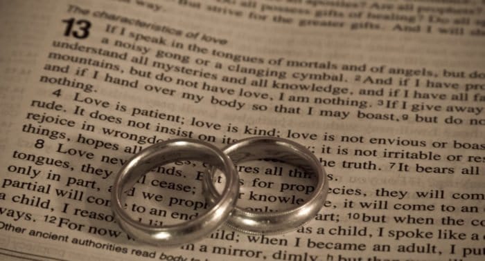 Зачем нужны венчальные кольца?