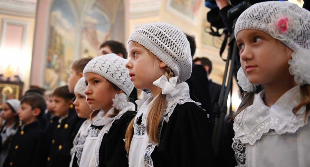 Каждая обитель должна нести особую ответственность за детей и молодежь, – патриарх Кирилл