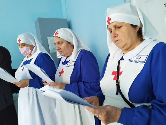 Православные Киргизии начали служение милосердия в больницах