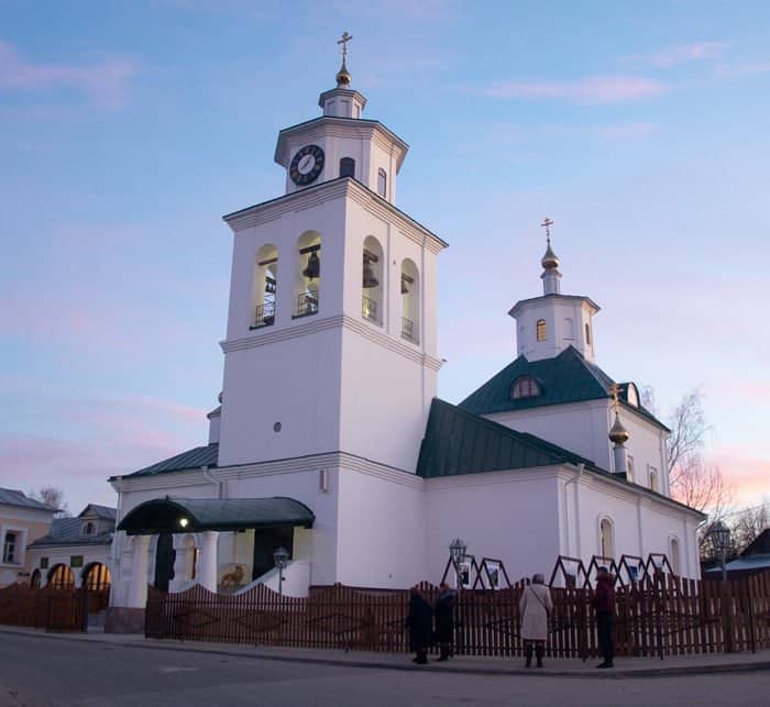 Восстановлен калужский храм, построенный прапрадедом жены Александра Пушкина