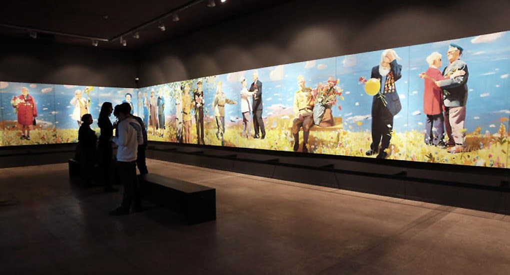 По пути на работу москвичи могут увидеть выставку «Память поколений»